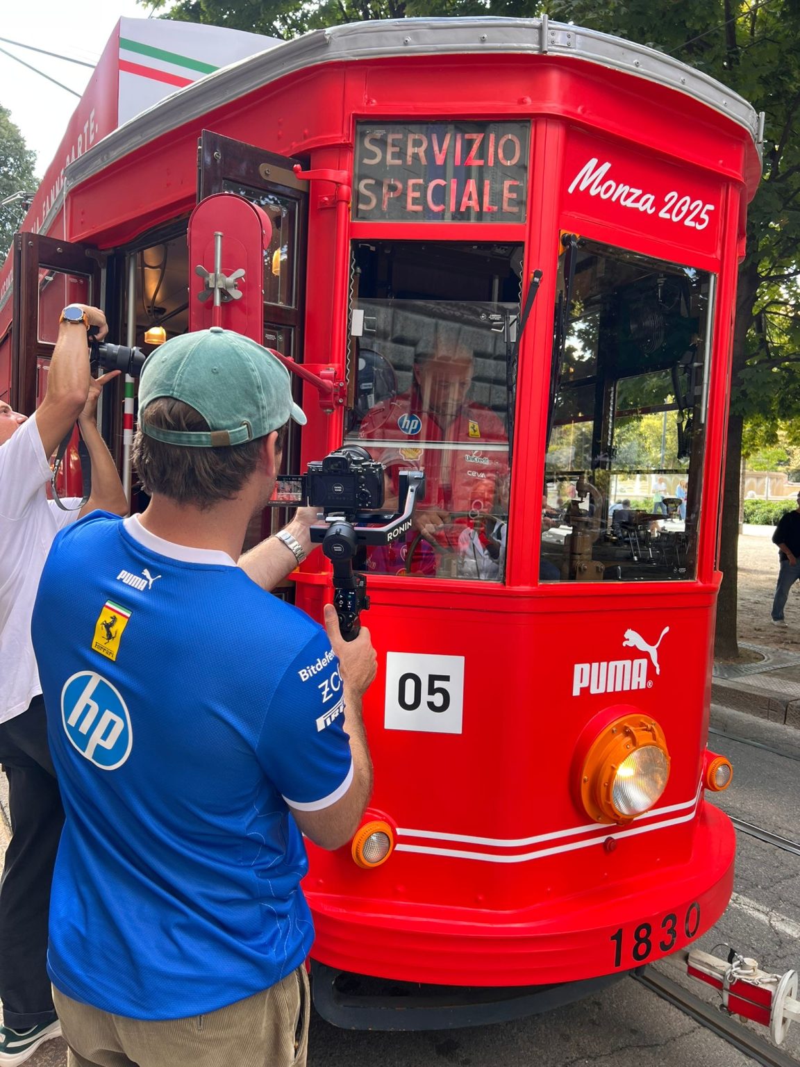 d2449ae0-4d13-4d24-88ab-19623c943e7c